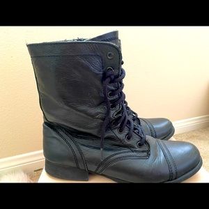 Steve Madden Black Boots